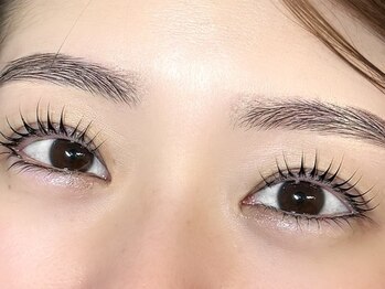 サロン ド ルピア(SALON de LUPIA)/ラッシュリフト+アイブロウWax