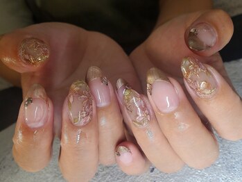 マニル アンド ネトラ(manil & netola)/ヴィンテージフラワーネイル