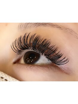 ボリュームのある目元にしたい