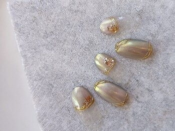 ビーツリー 三軒茶屋店(B+TREE produce by INFINEEZ)/ミラーニュアンスネイル♪