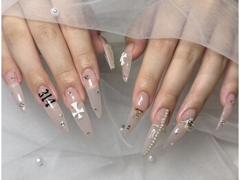 リュティーネイル(Reauty nail)の写真/徹底的にフォルムにこだわり指先が長くきれいに見える美フォルム♪丁寧なケアでモチの良さもUP！