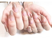 エンビィー(&Bee)/グラデーションネイル