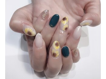 クリスタルネイルサロン(Crystal Nail)/向日葵ネイル