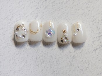 ディー ネイル アイラッシュ ヤバ(DEE nail×eyelash yaba)/H-21 150分アートフリー