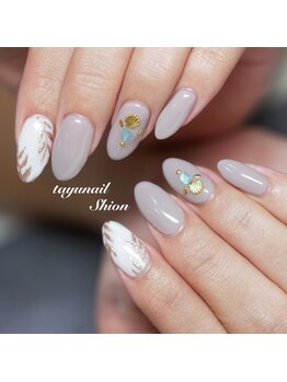 たゆ ネイル(たゆnail)/ゴールドリーフネイル