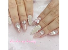 シュシュ アイビューティー(shu-shu eye beauty)の雰囲気（きらきらパーツのネイルが得意☆☆）