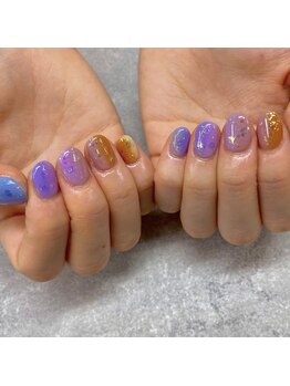 ネイルサロンファストネイルプラス 新宿店(FAST NAIL PLUS)/2023冬 【縦グラネイル】