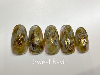 スウィートラヴィール(Sweet Ravir)/