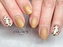 カラーズ ネイル アンド アイ(COLOR'S NAIL&EYE)/
