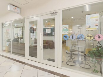 みずえ駅ビル整骨院/雨の日も濡れない　瑞江/徒歩0分