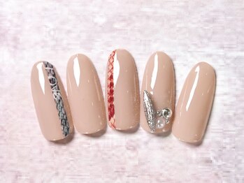 エムズネイル 高木店/