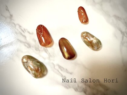 ホリ(Hori)の写真