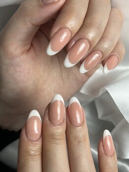 フラワーズネイル(flowers nail)/王道白フレンチ