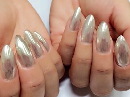 話題のミラーネイル☆