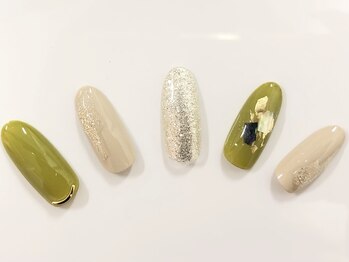 ピスタチオネイルデザイン