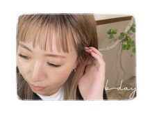 ビーデイ(b-day)/ボリュームフラット