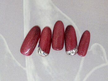 ネイルライフ(NailLife)/大人マグネット上品デザイン