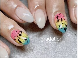 個性派ネイル