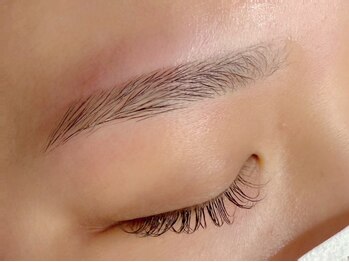 ラシク ゼロ 草加駅前(Lashiku Zero)/アイブロウワックス