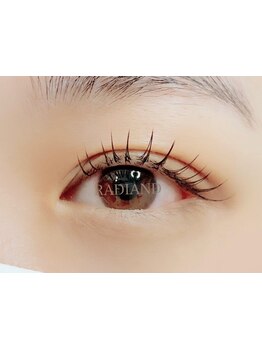 ナチュラル上品な目元にしたい