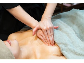 ウル(Ulu)/筋膜トリートメント