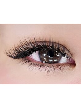 ボリュームのある目元にしたい