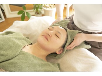 エクリュ 美顔 痩身専門サロン(ecru)/STEP12◆頭をほぐして施術終了