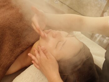 リンパケア顔筋美容のフフ(ff)/エステコース