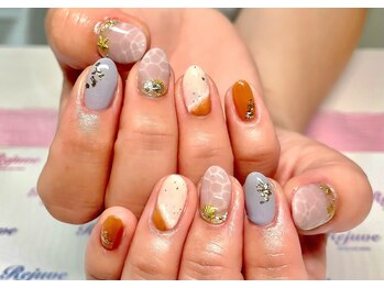 リジュベ(Rejuve)/秋カラーで海ネイル☆