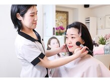 エステティックサロン ライブ井藤の雰囲気（ご希望の方にはメイクサービスも！）