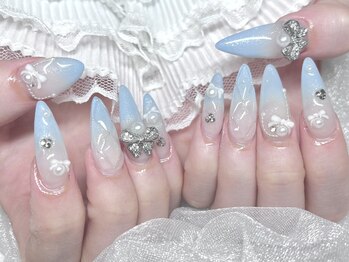 【Aina】水色ネイル
