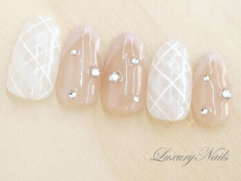 ラグジュアリーネイルズ オオミヤ(Luxury Nails Omiya)/ナチュラル*チェックネイル
