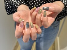ニュアンス、個性派ネイルもお任せください！