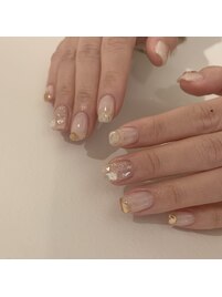 ホワイトとゴールド