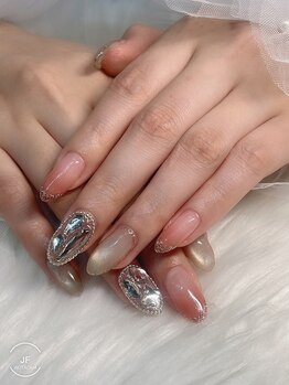 ジェイエフ(JF)/