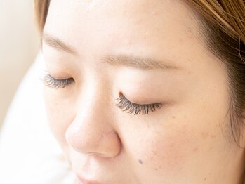 セカンドルーム アイナ(2nd-room aina)の写真/【一重や奥二重…目の形や生え癖に合わせて"似合わせ"をご提案♪】丁寧なカウンセリングで理想の目元へ。