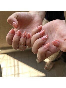 ルート12/ニュアンスハートネイル