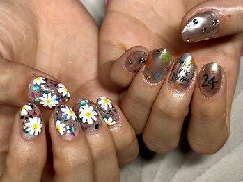 エムスリー(M3)/大切な日のネイル♪