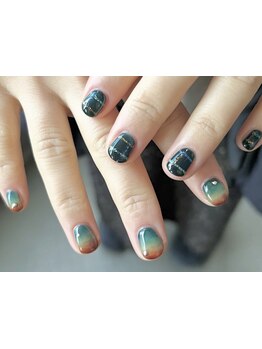 ショートネイルデザインが豊富