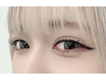 アイラッシュ ナナ(EyeLash NA-NA)/上下振り分け140本(上120下20)