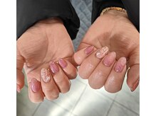 大人可愛い、綺麗系ネイルが得意です