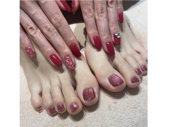 グラティフィープラスココ(gratify+coco)/マグネットでお揃いネイル♪