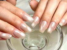 パダアット ヴァラネイル 天神南店(PADA at VALLANAIL)/マグネットネイル/先端ラメ/上品
