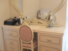 メディカルフェイシャルエステティック サロン ド ヴェリテ(VERITE)/メイクスペースも完備