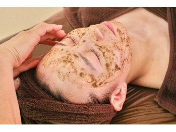 サロン ド ルポ(Salon de Repos)/ハーブピーリング２