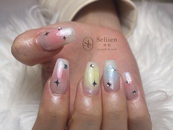 セリーン(seliien)/チークネイル♪