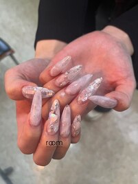埋め込みアート×ロングネイル