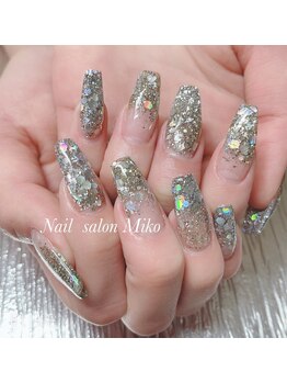 ミコ(Miko)/スカルプネイル