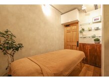 ハナワビューティーサロン(HanaWa beauty salon)の雰囲気（完全個室☆木の温もりとアロマの香りでぜひ癒されて下さい♪毛穴）