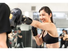 リベルタスジム 学芸大(LIBERTAS GYM)の雰囲気（大好評のマンツーマンレッスンのパーソナルキックボクシング!）